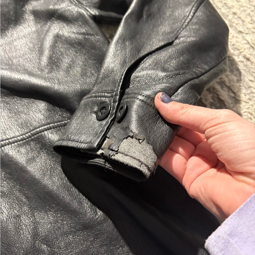 Babaton Aritzia Pelli black vegan leather shirt jacket size S - Picture 5 of 7
